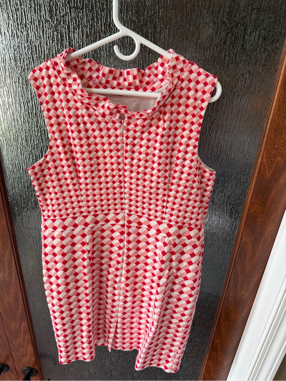 Boden Sleeveless Red and White Geometric Dress US Size16 - Picture 2 of 6